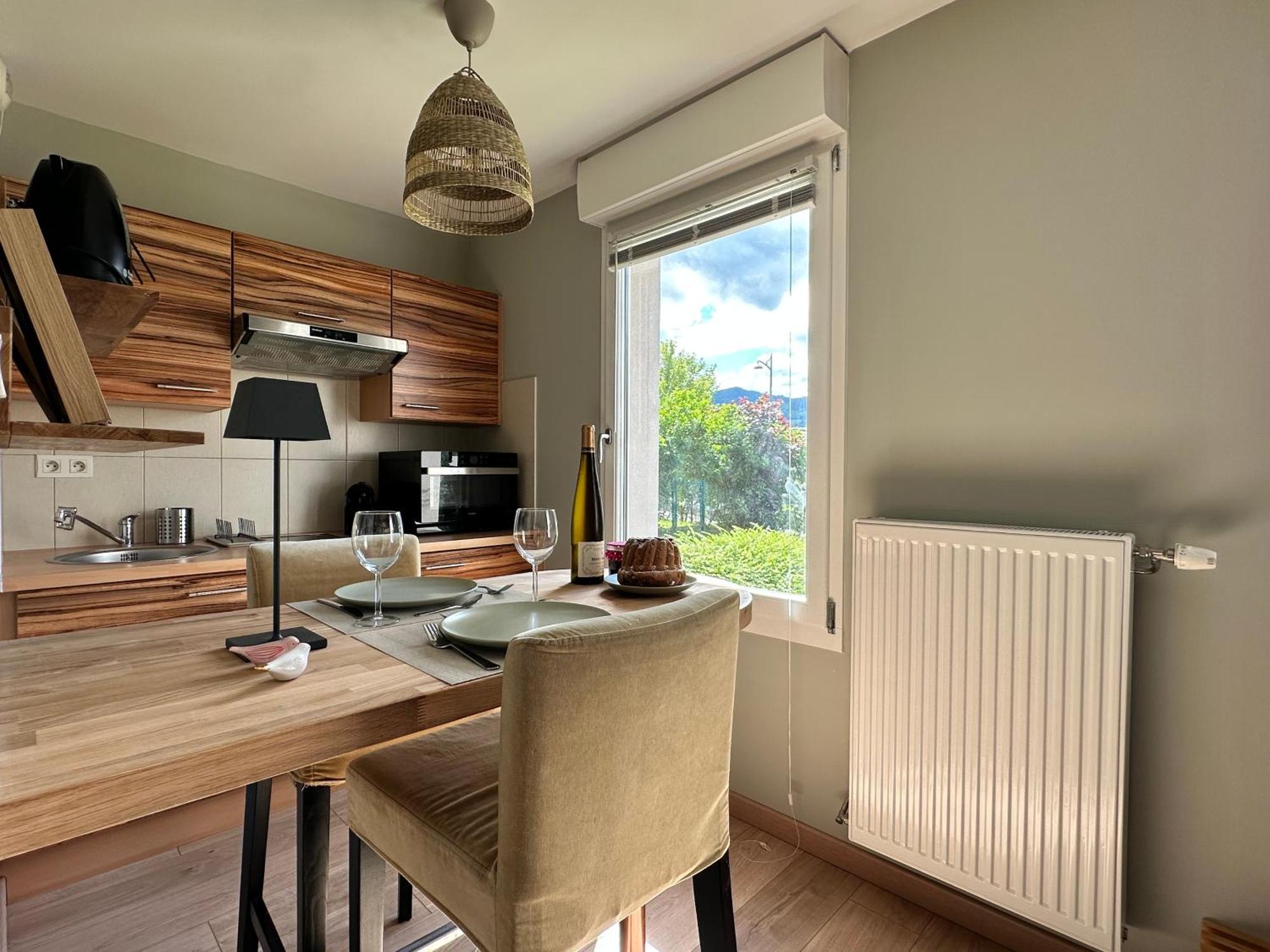 Charmant Studio Avec Parking Eguisheim Buitenkant foto